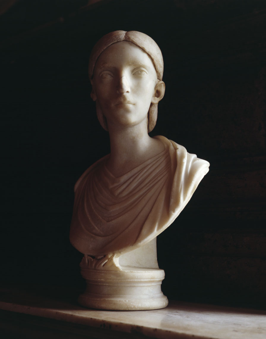 Bust-Rome